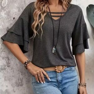 Gray Women's Knit Top - NWOT